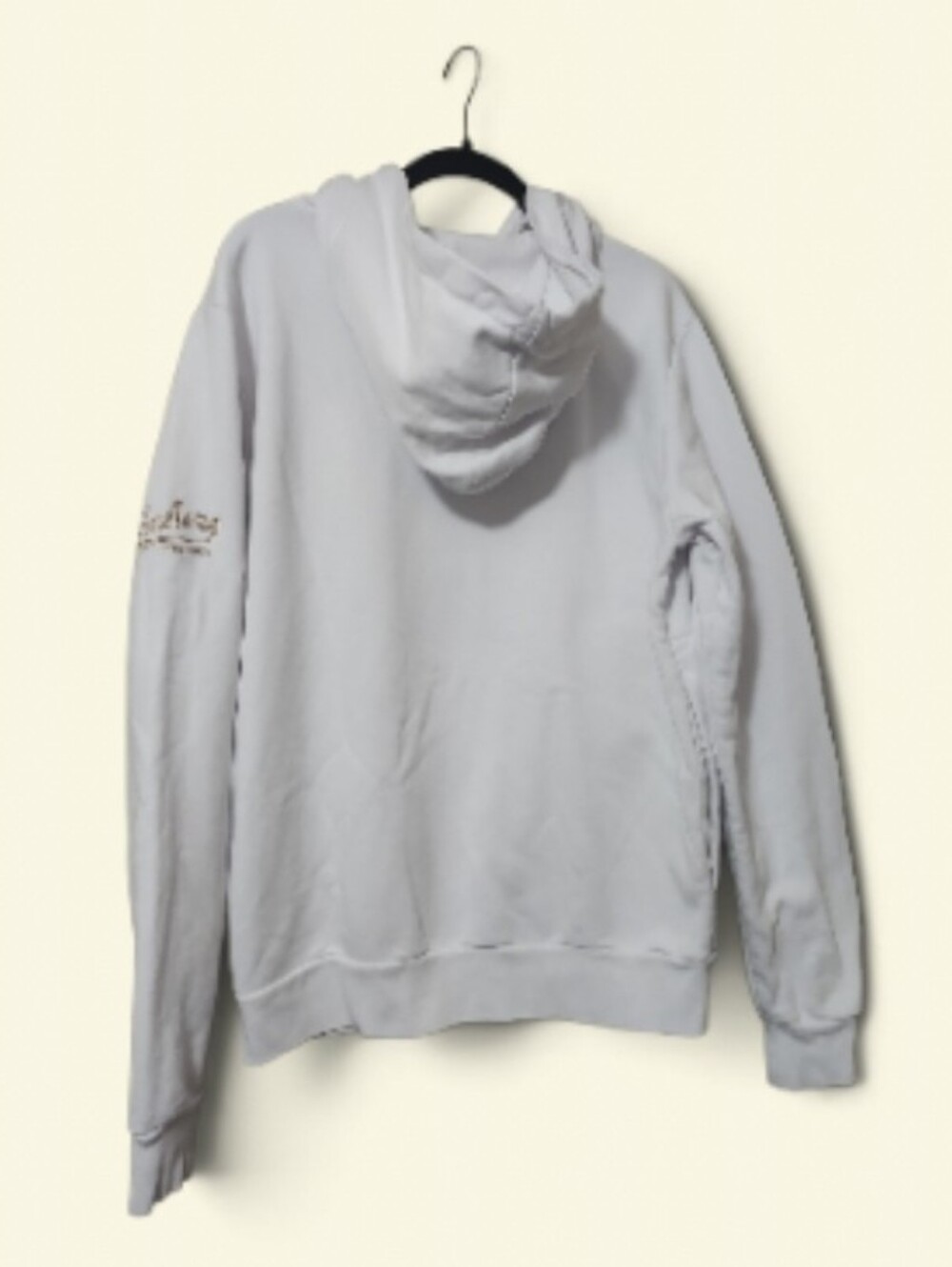 Iceberg x Charlie Brown White Pullover Hoodie with Gold & Black Logo Patch - Picture 3 of 4